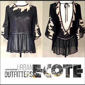 UO Ecote Black Top Cream Lace and Open Back XS